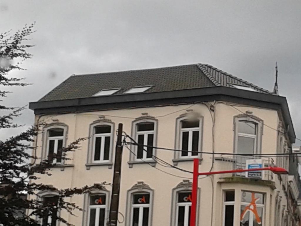 Entre Deux Pays Apartments スパ エクステリア 写真